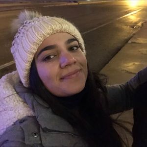 Meet your Posher, Marcela